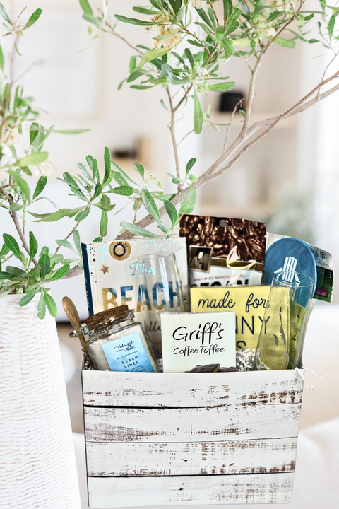 Beach Bliss Elite Gift Basket Box